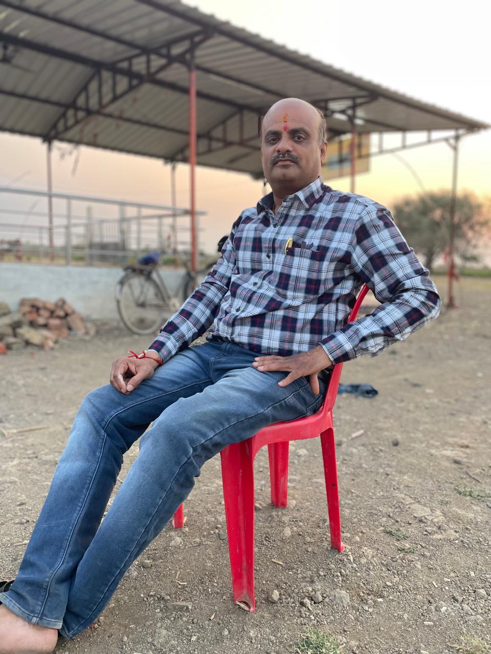 अधिवक्ता नवीन पाराशर 